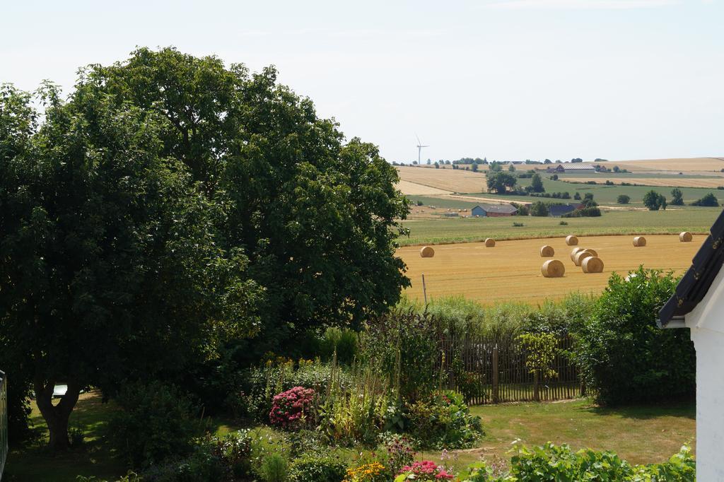 Ruhetgaard Holiday Apartment Ærøskøbing Стая снимка