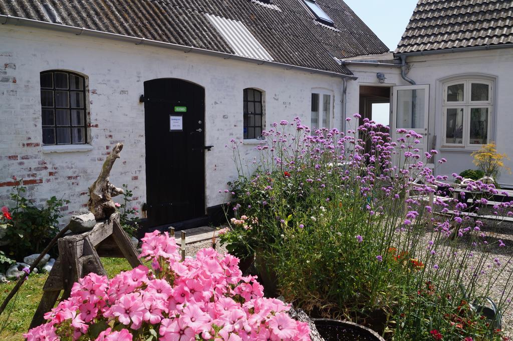 Ruhetgaard Holiday Apartment Ærøskøbing Стая снимка