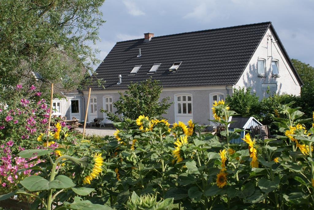 Ruhetgaard Holiday Apartment Ærøskøbing Стая снимка